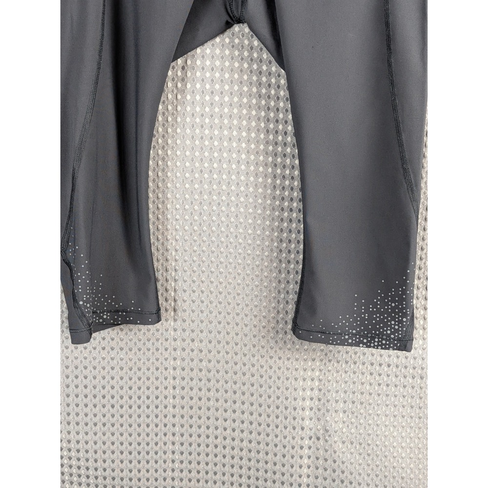 Lululemon Run Reflect Crop Black Reflective Running Leggings Zip Pocket Size 8 - Picture 5 of 16